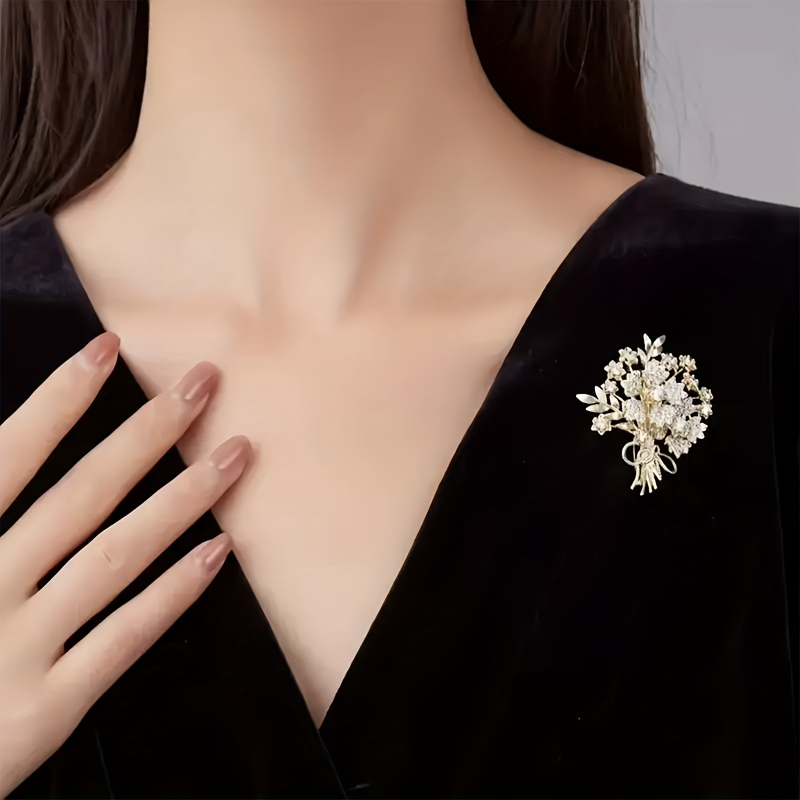 Women Accessories Bouquet - Elegante Lebensbaum-Anstecknadeln, Blumenstrauß-Brosche Luxuriöse Damen-Modeaccessoires Geeignet